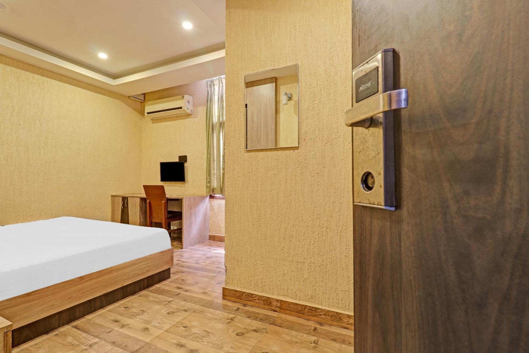 Hotel O Anbu Residency Tiruchirappalli Dış mekan fotoğraf
